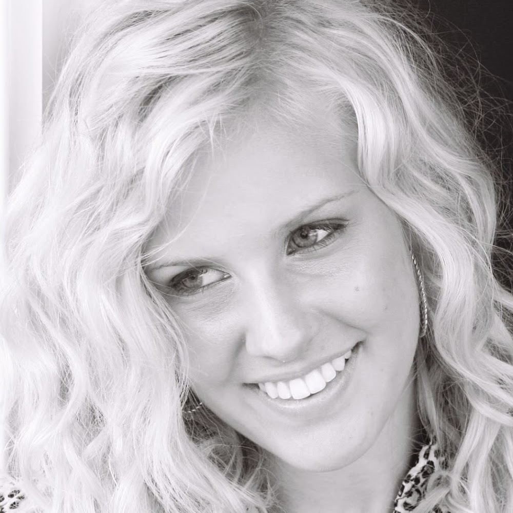 Meet your Posher, Alexandra